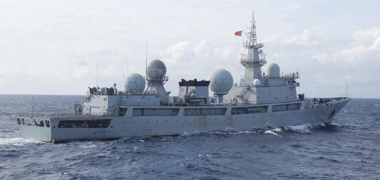 近日，澳大利亚媒体报道称，澳国防军正在监视南下的中国815A型电子侦察船。预计在