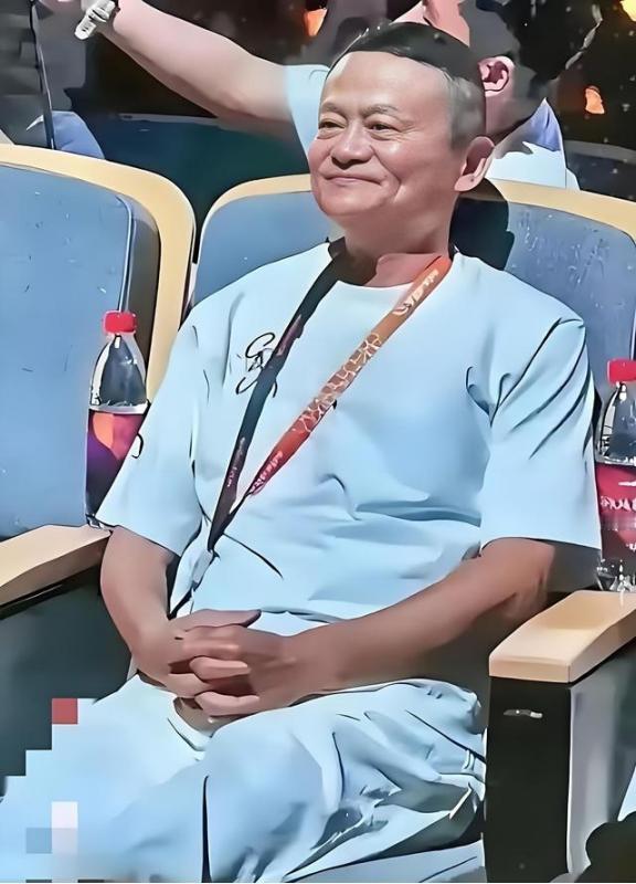 马云惊爆：未来商业模式的恐怖真相——爆品获客+跨界盈利，正在颠覆一切！