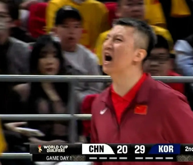 郭士强后悔了吧！世预赛没带徐杰打韩国，胡明轩哑火了，事实证明，在亚洲杯胡明轩没有