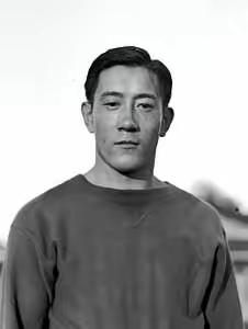 1932年，张学良赞助给刘长春8000大洋，让他去参加洛杉矶奥运会，连坐22天轮