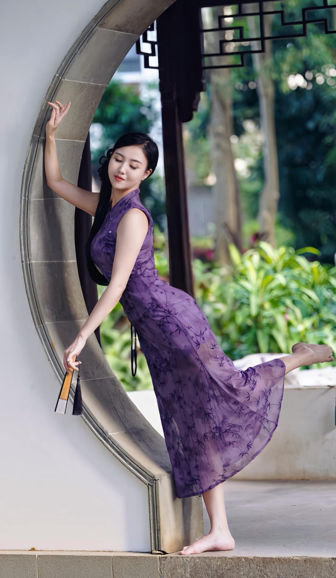 一边埋怨，一边又安于现状，是因为还没走到无路可走的时候。真正的选择，是别无选择。