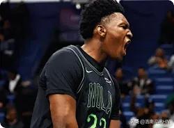 随着鹈鹕队奎因砍下33分10篮板10助攻，25届NBA新秀最新排名变成:6、