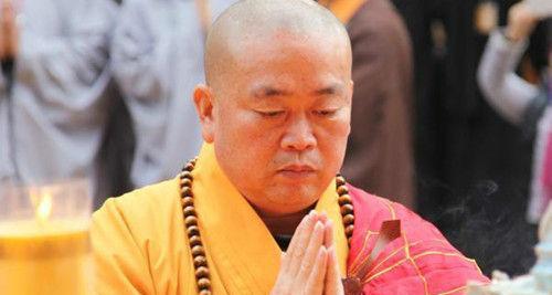 永信相关事件只是个引子，纪委极有可能以此为契机，在佛教内部掀起反腐行动。盛夏的