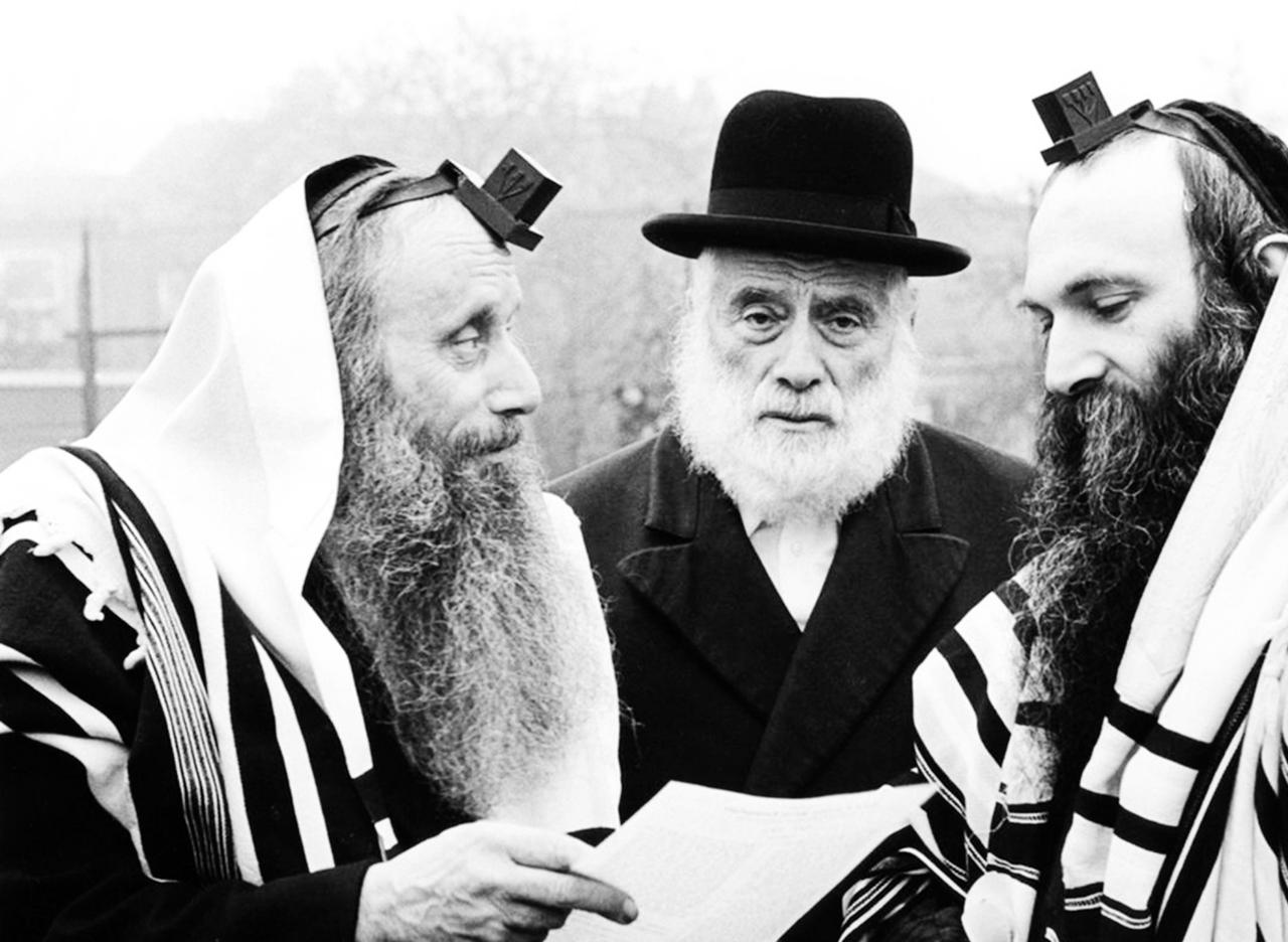 聪明绝顶的犹太人，为何在全世界都不受待见，背后有这3个原因据统计，犹太人每年