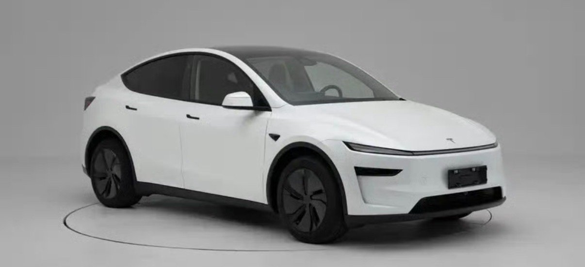 【特斯拉ModelY新车型申报图匹配225kW单电机系统】日前，我们在工信部