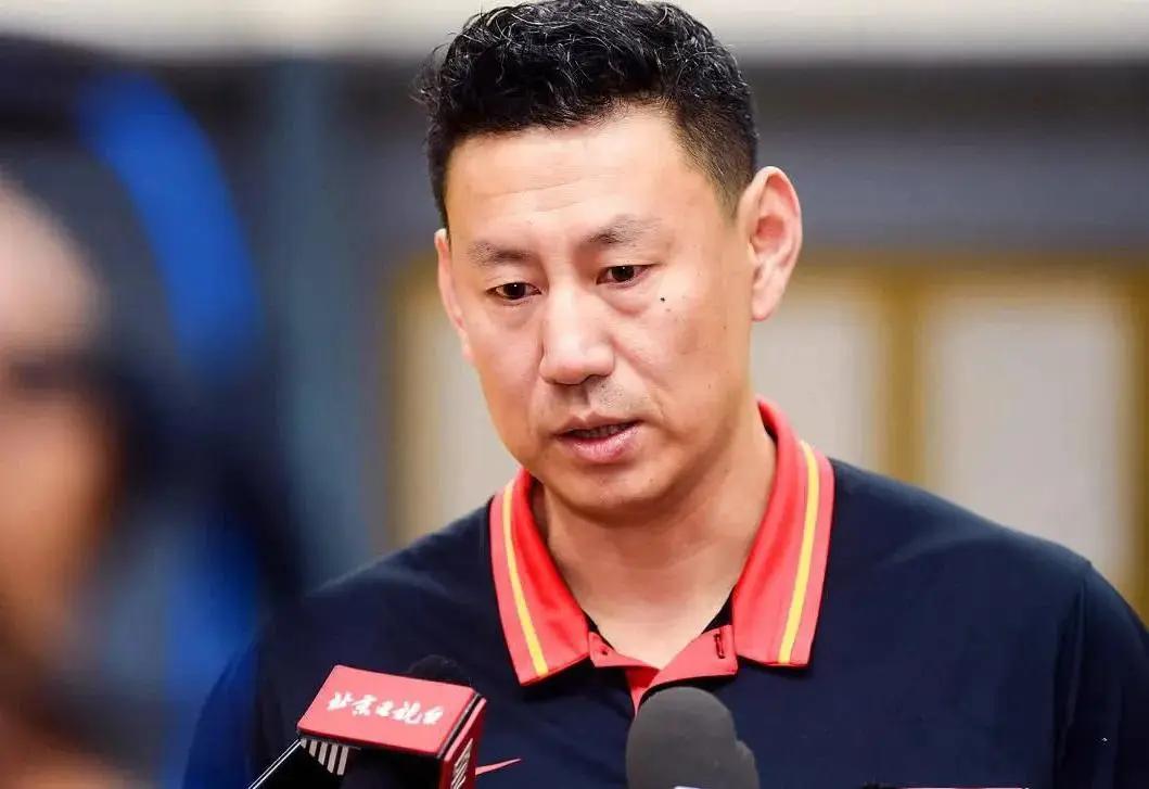 怎么说？赢个宁波13分就叫开门红？10月9日吉安，北京首钢95-82宁波，陈盈