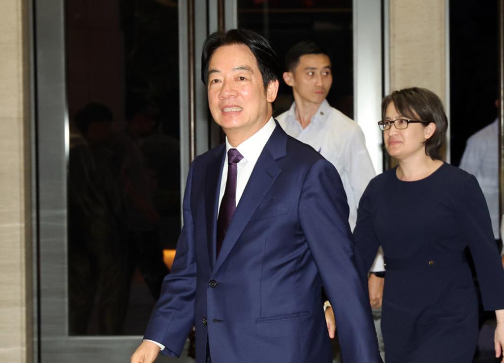 青鸟代表台湾年轻人？郭正亮看完赖清德最新民调爆真相根据《TVBS》公布的赖清德
