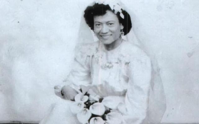 国军特务万国雄：男扮女装潜伏上海6年，与爱人白天姐妹晚上夫妻事情得回溯到195