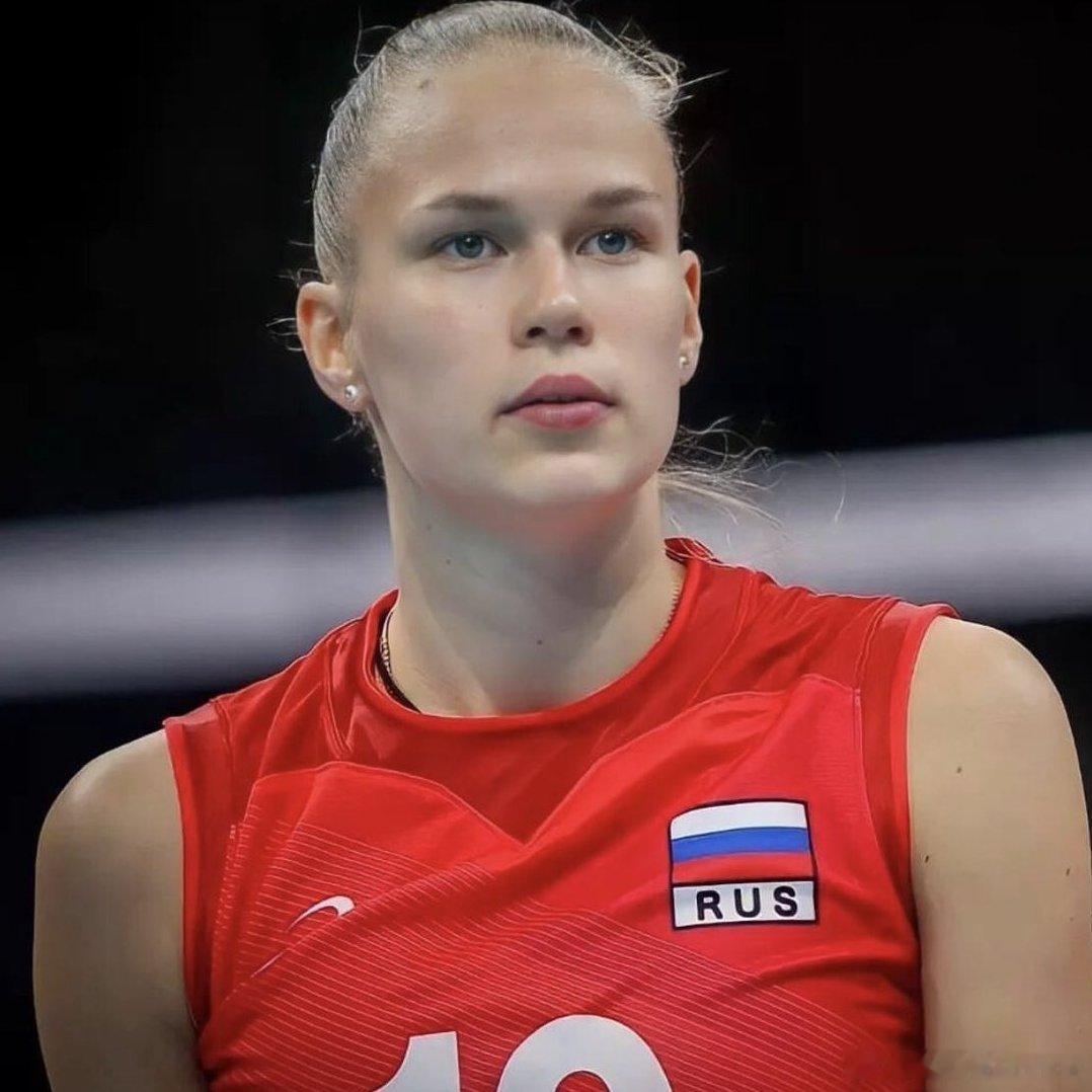排球🎙️阿丽娜·费多罗夫采娃：俄罗斯国家队重返国际排联（FIVB）的正式国
