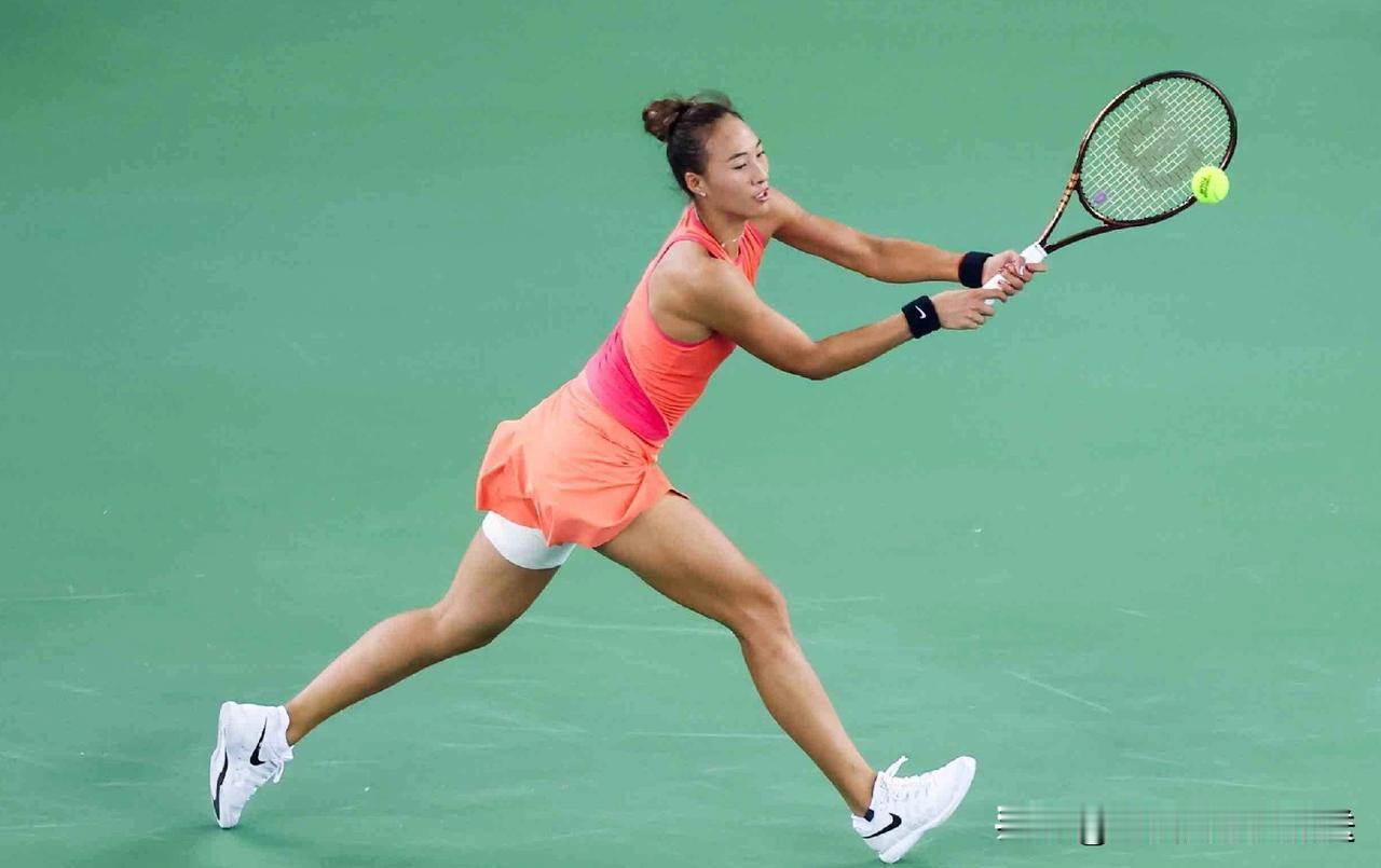 郑钦文上榜了，而且还是双喜临门，球迷终于等到了🌹WTA公布2025赛季年度