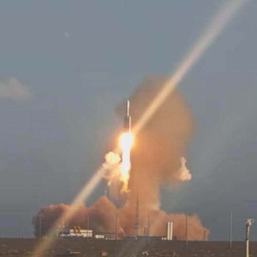 民间大力士来了，力箭二号首发成功，带有神秘载荷。3月30日19时00分，东风发射