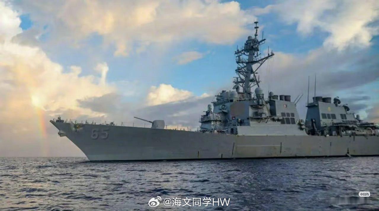 美驱逐舰在南海断电四天据美国海军学会透露，“本德芙”号导弹驱逐舰已经在南海瘫痪了