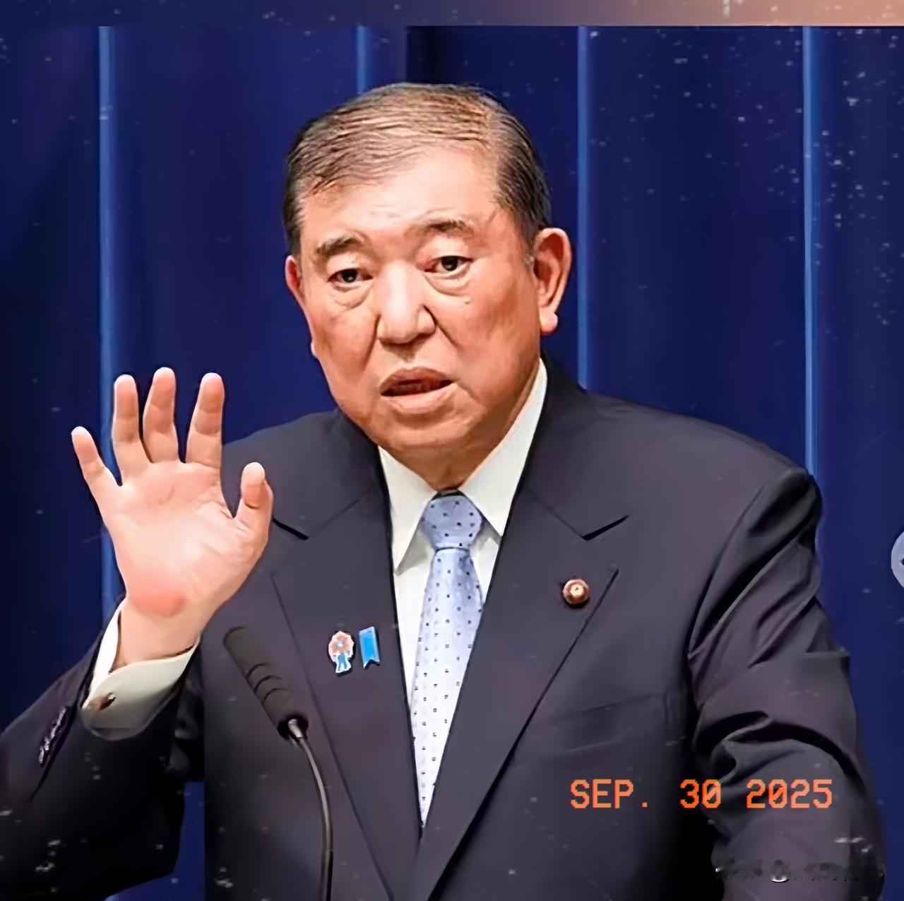 日本突然宣布了。就在昨天，9月29号，日本突然宣布更新了出口管制名单，把21