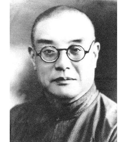 1940年10月10日，68岁的伪上海市市长、大汉奸、大卖国贼傅筱庵，凌晨三点参