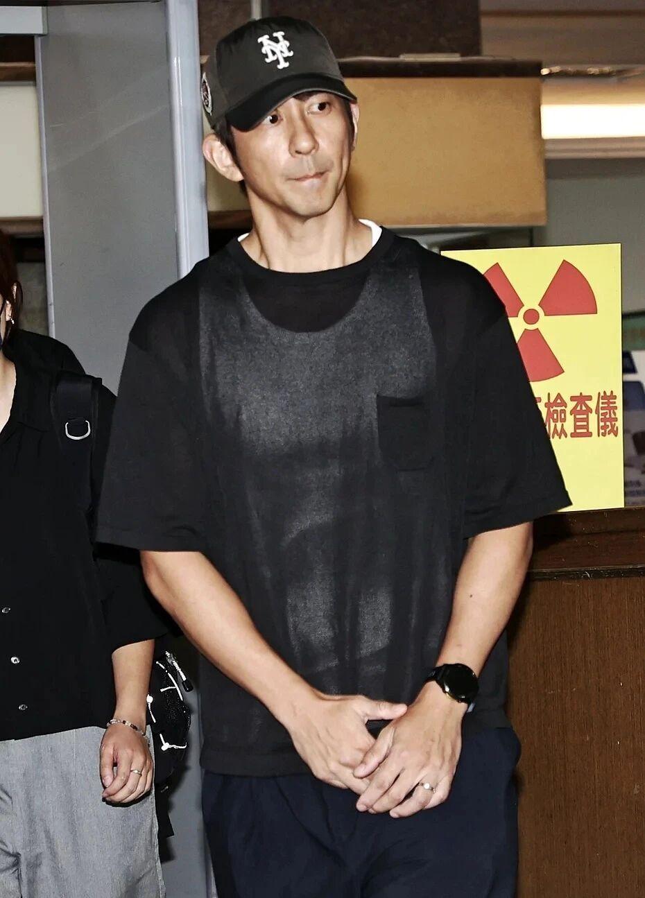 沉寂近一年后，修杰楷再次出现在公众视线中，不过这次不是因为新作品，而是因为一起持