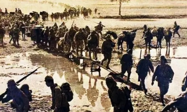 1941年，高安城内日军的毒气如同恶魔般侵袭而来，51师在苦战中陷入绝境，师长王