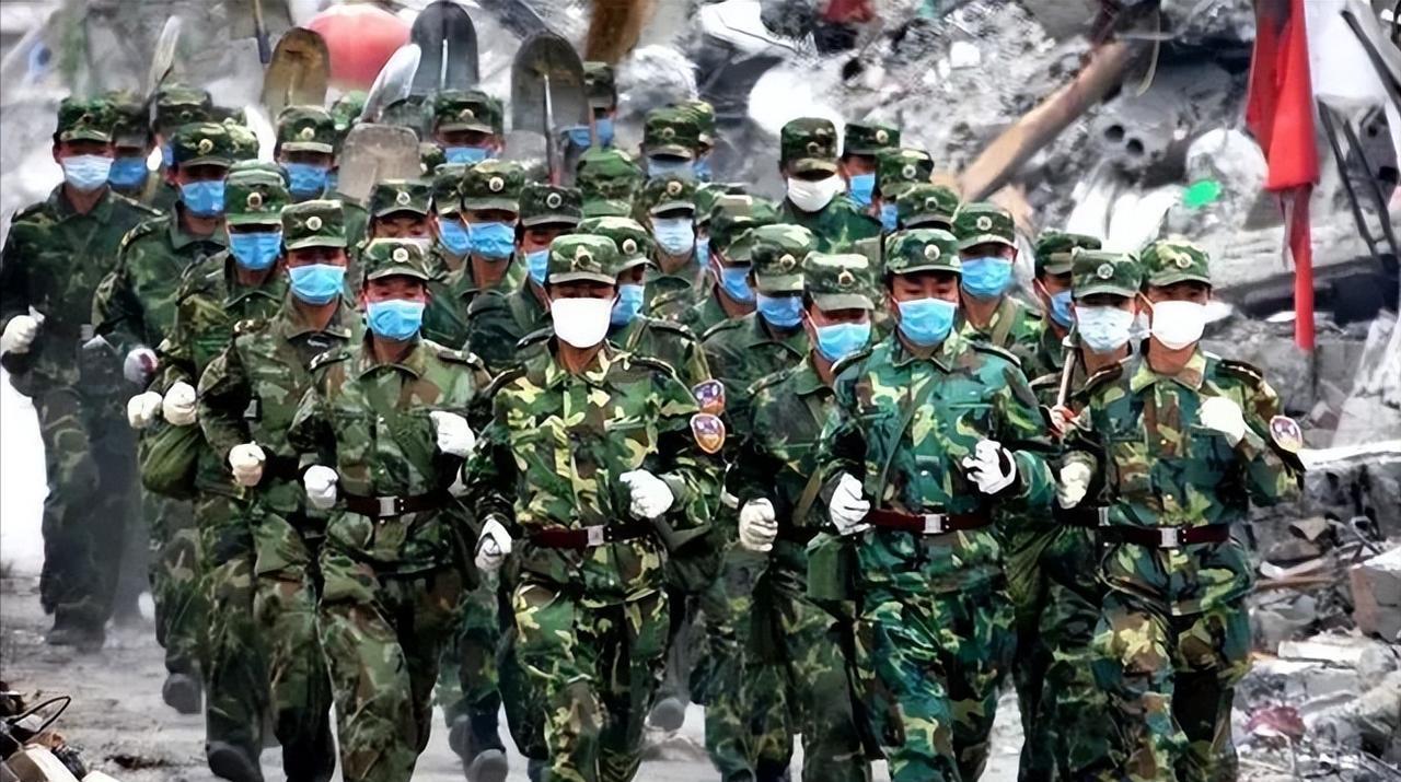 西方国家为什么不敢惹中国？因为17年前的一场意外地震，暴露了中国真正的实力！2