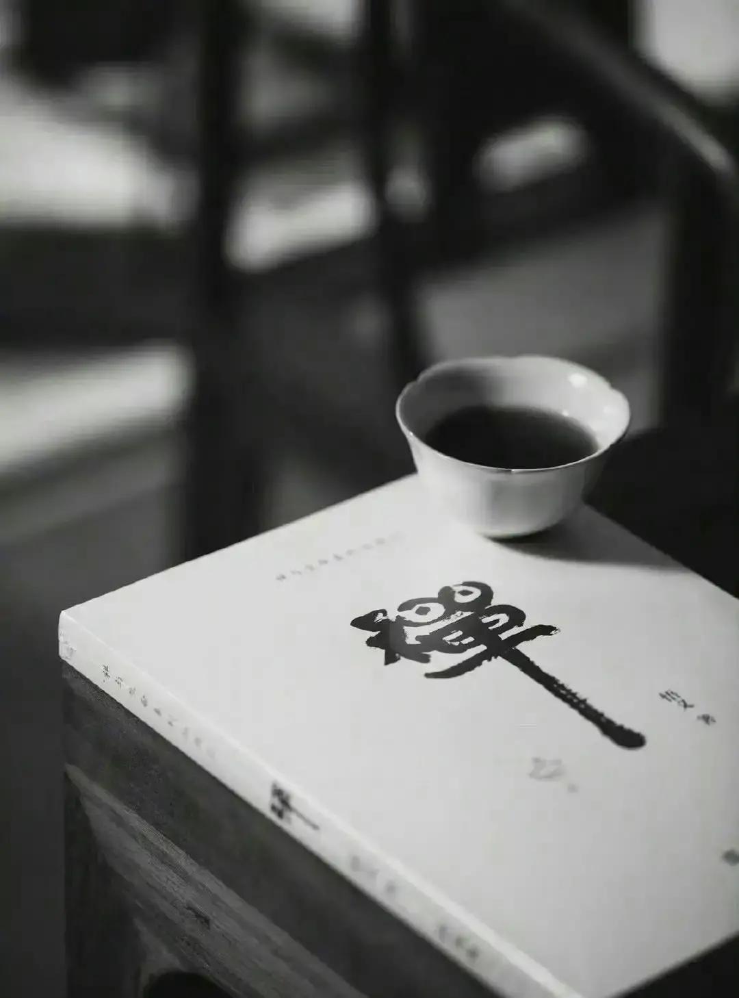 真正的贵气，很多时候就是从脸上的一些小细节露出来的。显贵的十个面相细节1