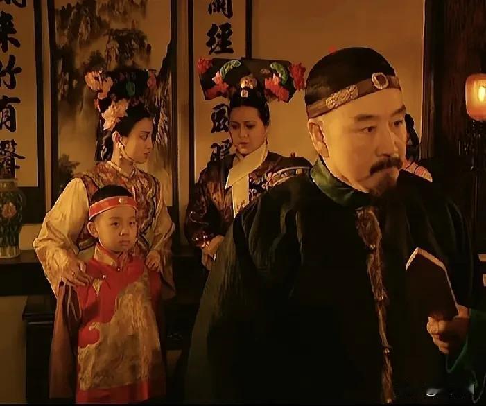 《雍正王朝》我看了很多遍，直到今天，我发现了剧中一个严重的错误。在康熙的最后几年