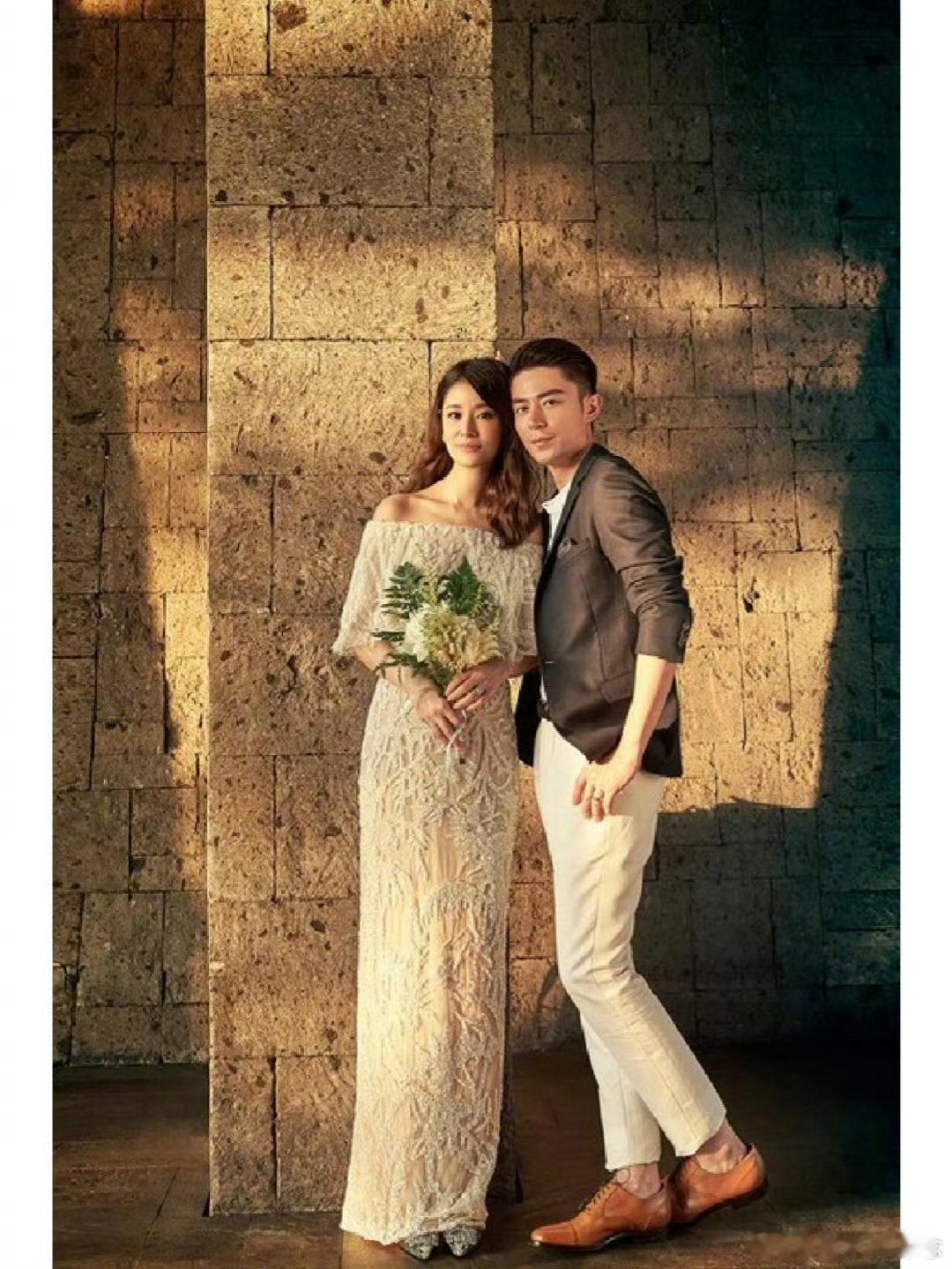 林心如霍建华结婚九周年我的美如一定要幸福啊[玫瑰]时间真的好快，竟然已经九年了
