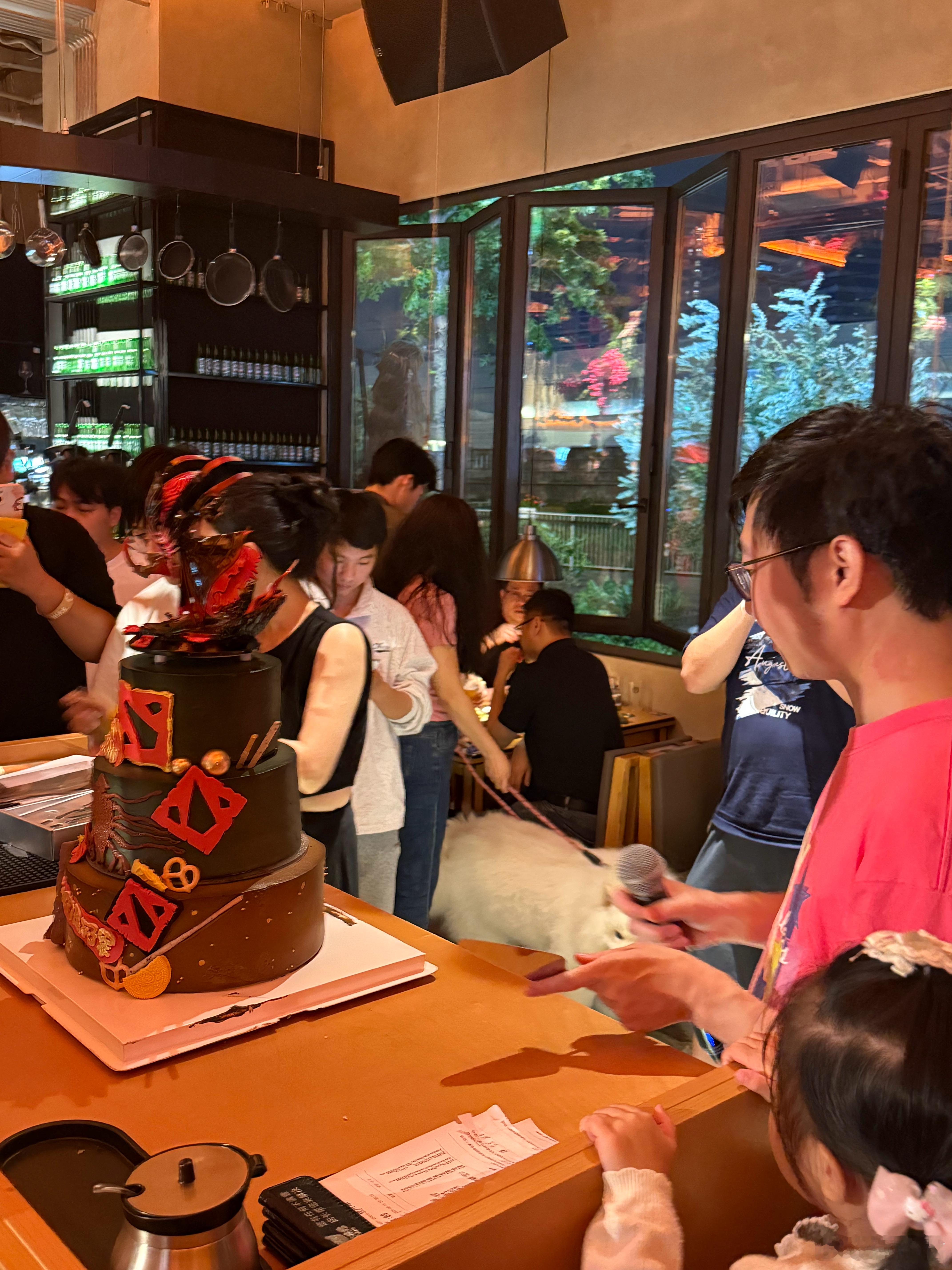 雕哥的生日蛋糕！幽鬼！好帅！不朽杯鲷哥夺冠dota2不朽杯鲷哥3比0​​​