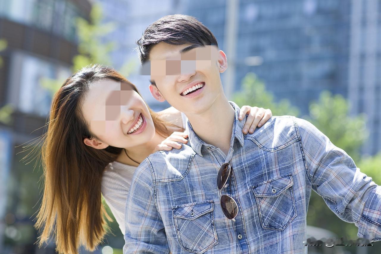 安徽安庆，男子婚内出轨，不仅和情人长期在出租屋内同居，甚至感冒发烧期间还要和情人