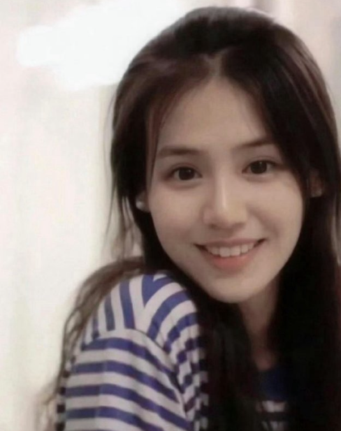 终于明白饶雪漫为什么选马思纯当书模了