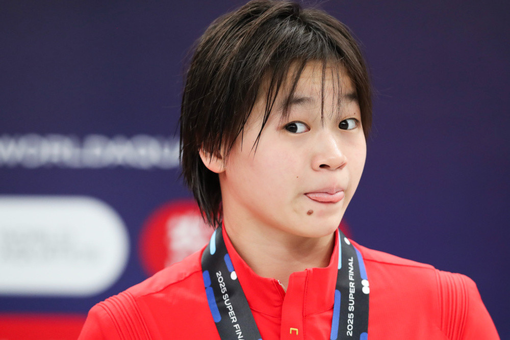 全红婵搭档广东队友王伟莹夺得女子团体双人10米跳台冠军