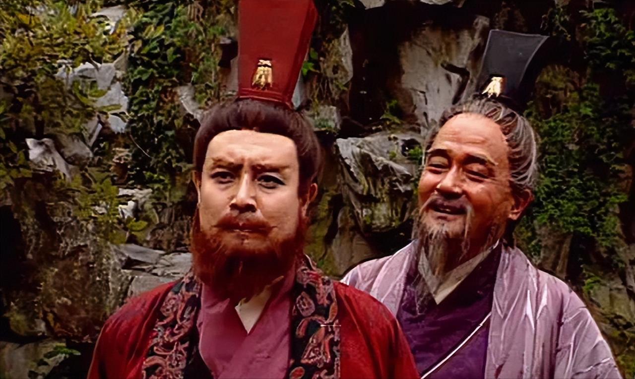 229年，孙权称帝，对张昭说：“当初要是听你的话，我今天就得要饭吃了”。张昭很识