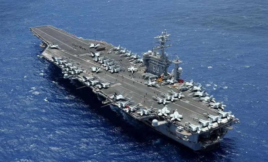 美媒：美国海军航母将陷入世界级的麻烦、据美国安全期刊9月5日报道，美国海军如