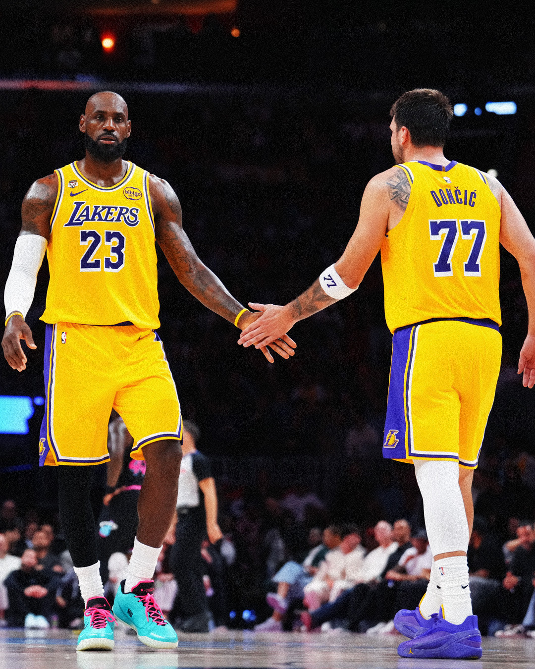 追梦格林评价湖人成为真正争冠球队的可能性：“问问你自己，他们在季后赛能有多危险，