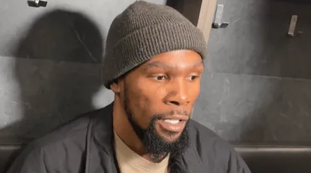 KD谈塔图姆：我在他这个阶段无法扣篮，他本季复出是可行的11月02日讯NBA