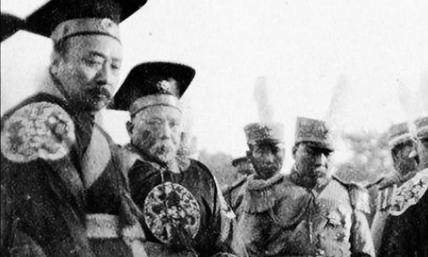当年袁世凯之死就是一个深刻教训，他每天除了主副食之外，最喜吃煮鸡蛋，一天十好几个