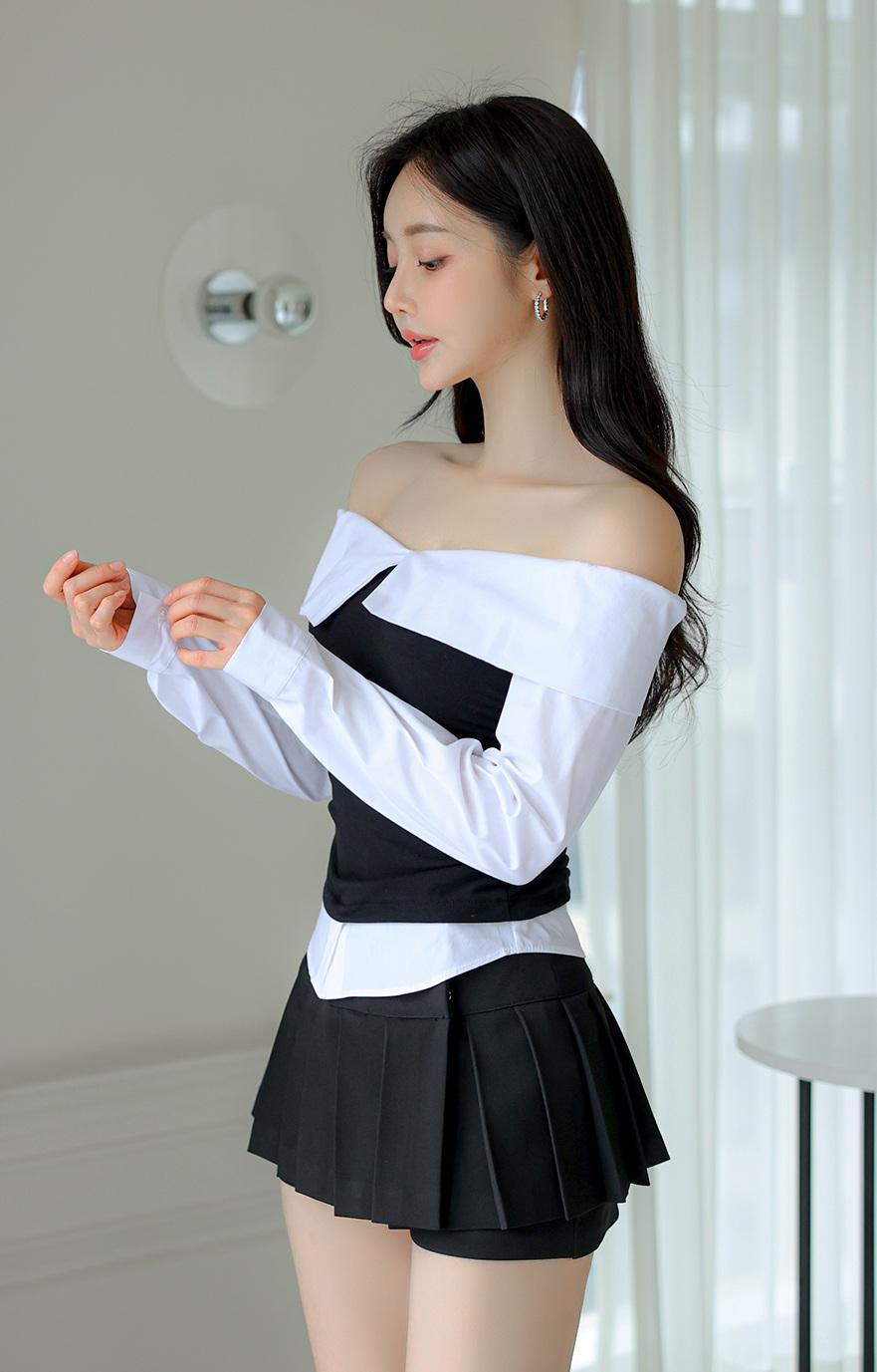 优雅黑白色调与甜美少女心的日常穿搭超有魅力。40+女生春天穿黑白，尽显简约高级。