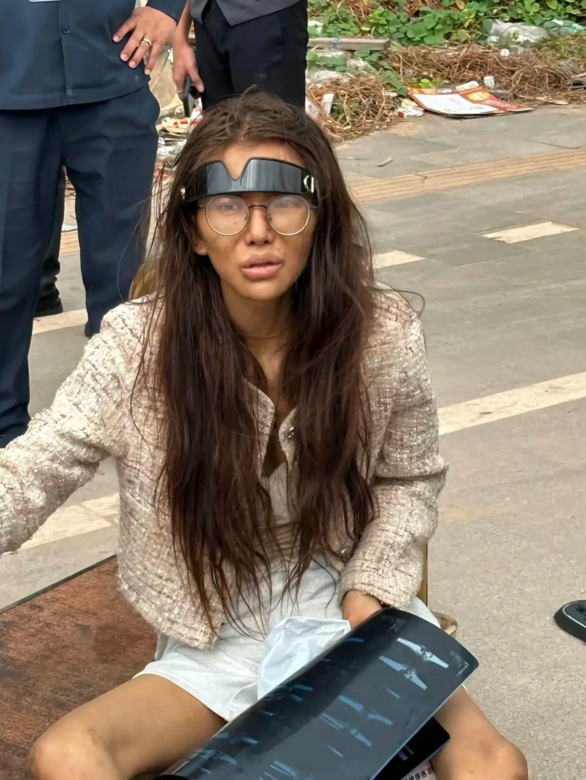 20岁网红Umi，带着美好的期盼去柬埔寨，然而她太低估了柬埔寨那边的狼狼狗狗，没