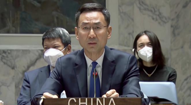 这招太狠了！美国直接傻眼了！就在9月26日，中国在联合国直接亮剑！耿爽大使当