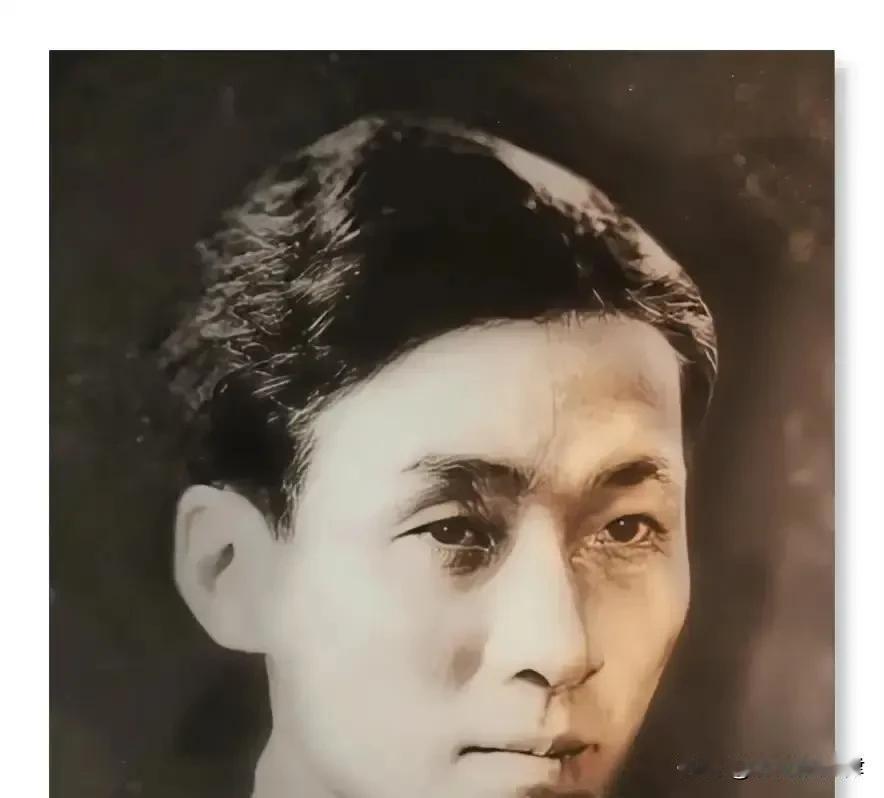 曾任上海公安局长，失踪23年后农场重逢，他指着妻儿说：这两人是特务，我不认识