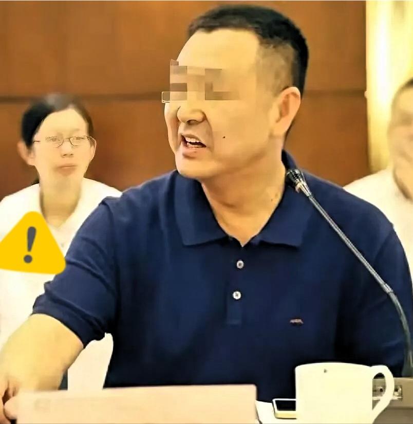 浙江一名六十来岁的商人陈金迪，身上欠了银行大概20亿元的债务没还，反而被人发现他