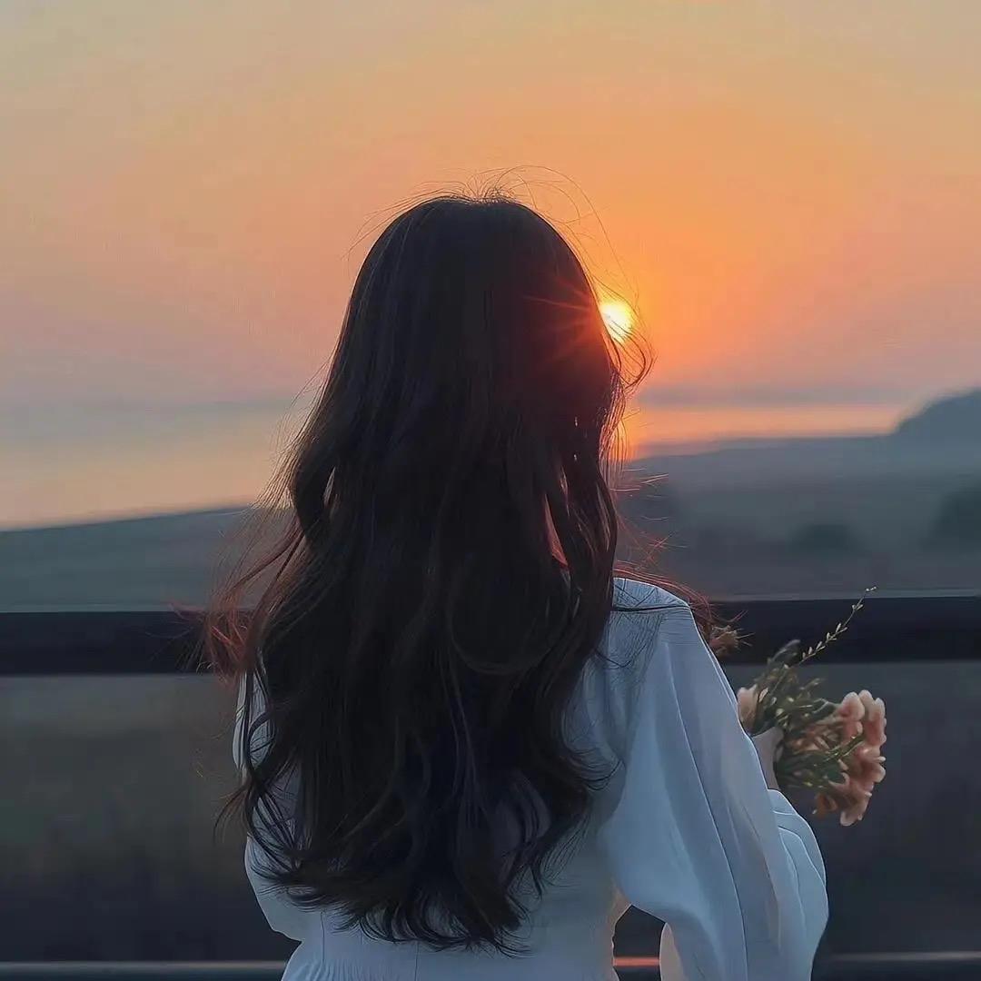 他明明如此普通，是怎么做到那么自信的。丈夫和妻子视频，突然来了一句，“知