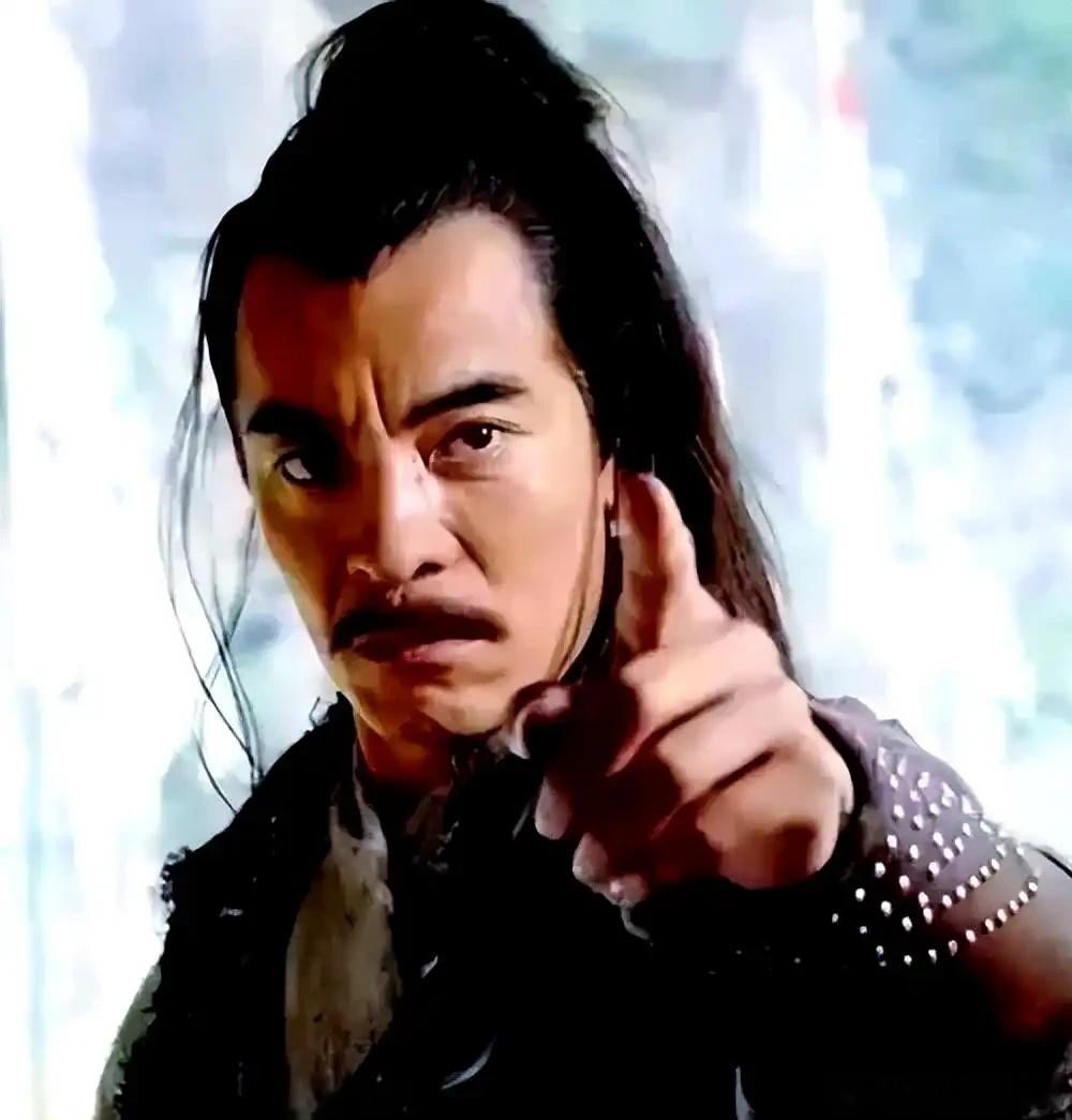 1645年开春，李自成从云端摔进泥地。前一年他还在北京城头抖威风，大顺旗插遍九