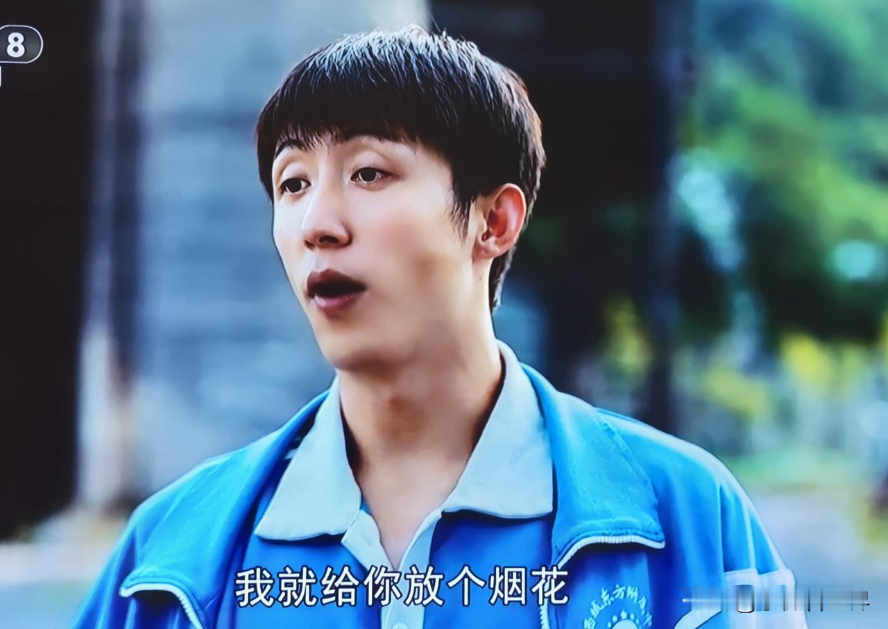 说实话，还第一次看黄景瑜演的电视剧，人很帅，演技也不错，不过让92年出生的他演高