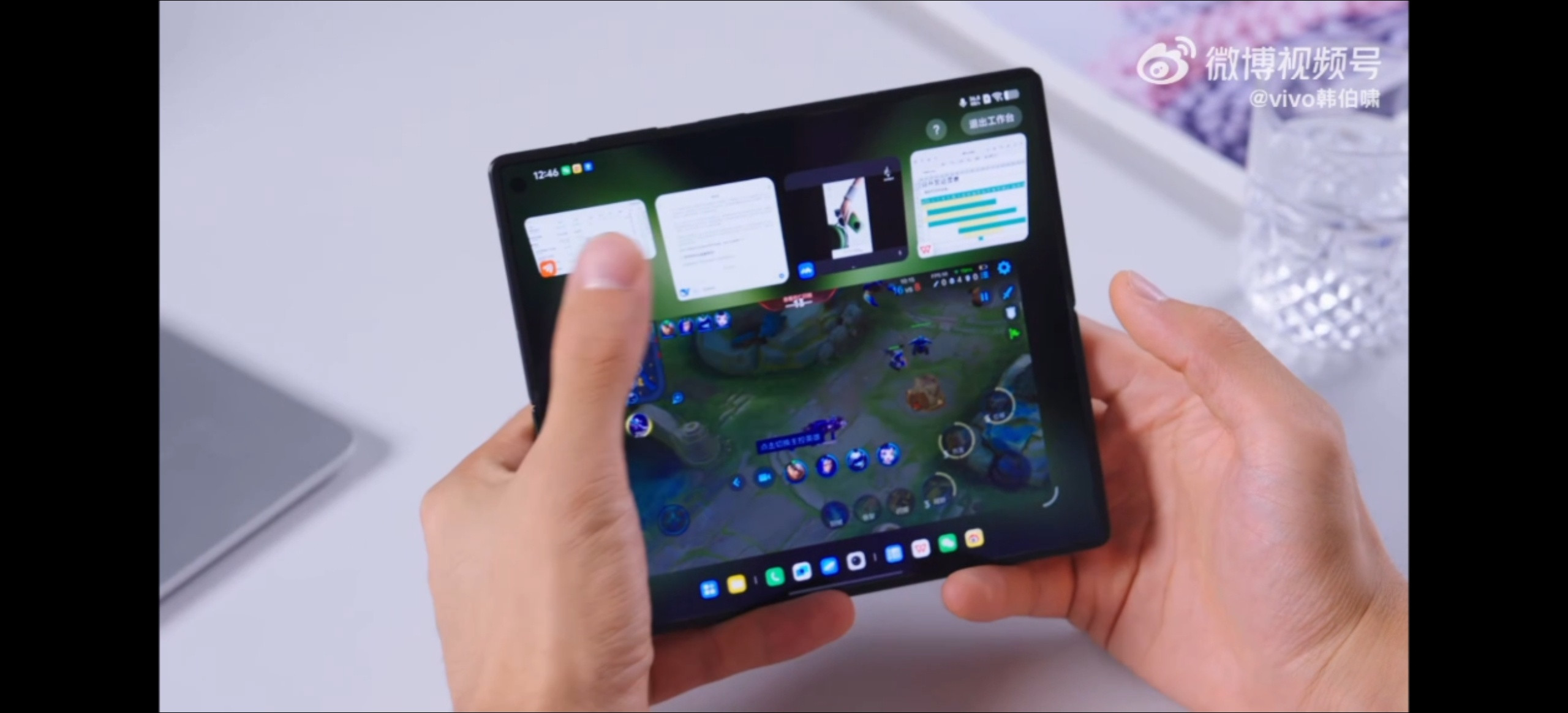 vivoXFold5的「原子工作台」有点意思啊，看起来交互挺流畅的，丰富内屏使