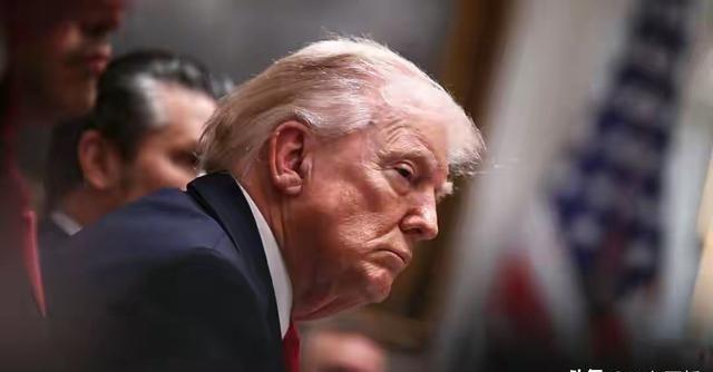 又被耍了？特朗普刚降关税，转头发现不对劲，不到两天印度就翻脸当地时间2月2日，特