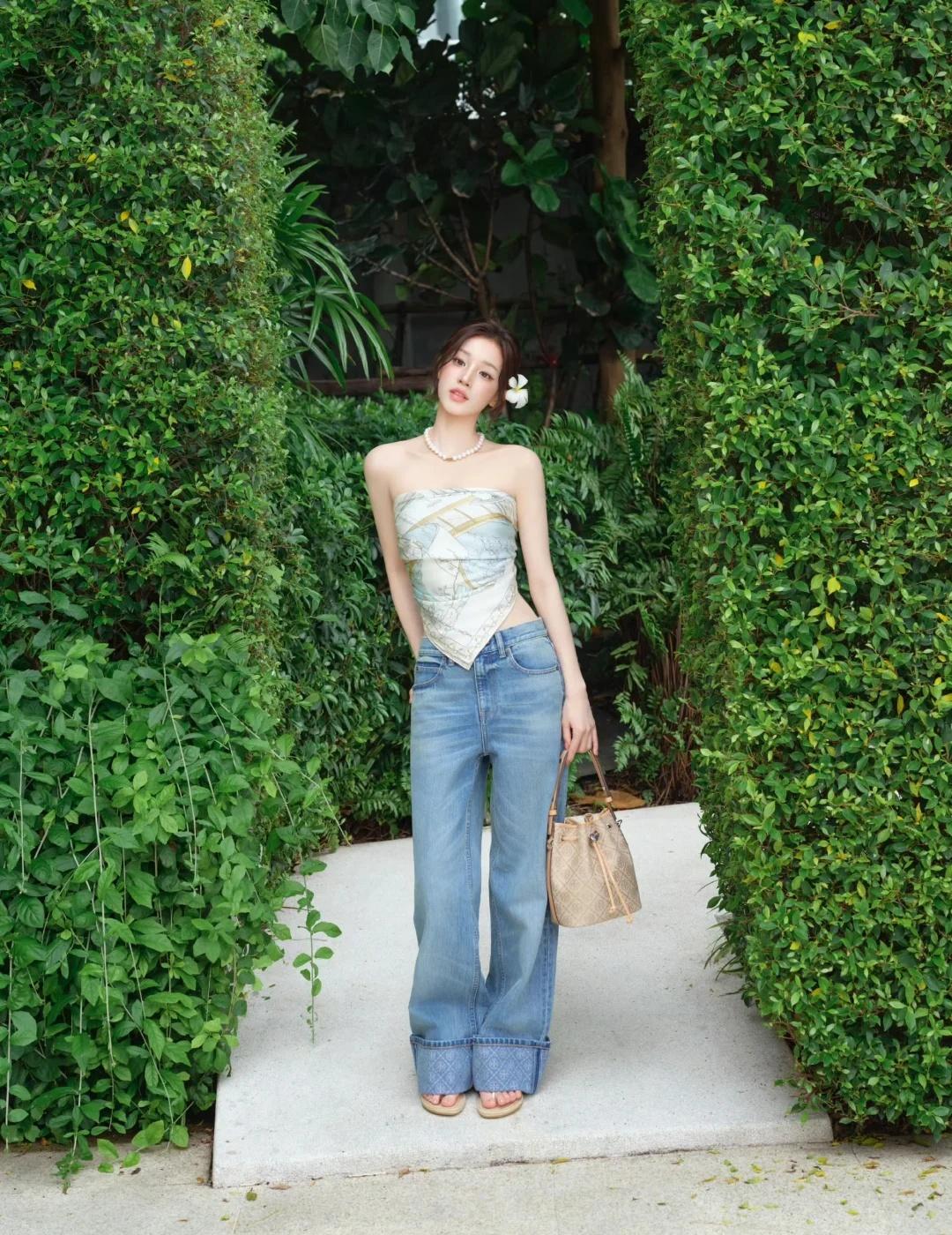 TORYBURCH｜宋雨琦^_^好美～⛱️女明星同款浪漫生活的记录者宋雨
