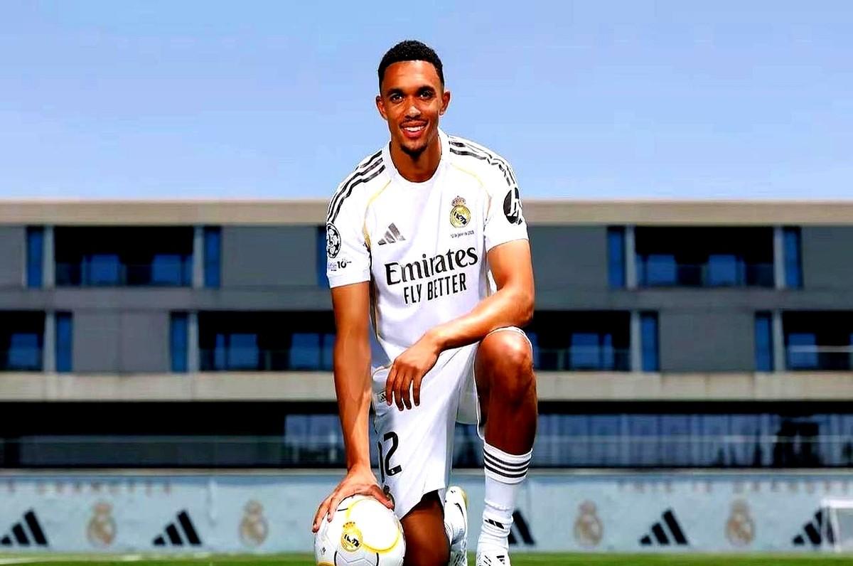 别再盯着皇马中场找核心了，人家真正的组织者在后卫线上。当别的队还在砸钱找节拍