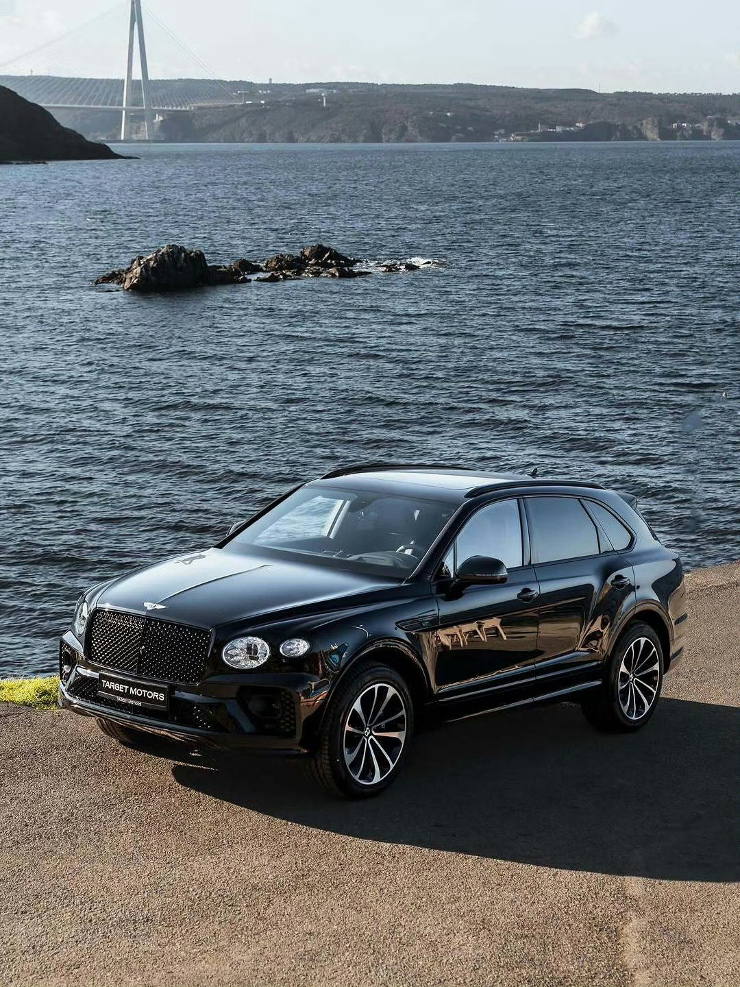宾利Bentayga[墨镜][墨镜]​​​