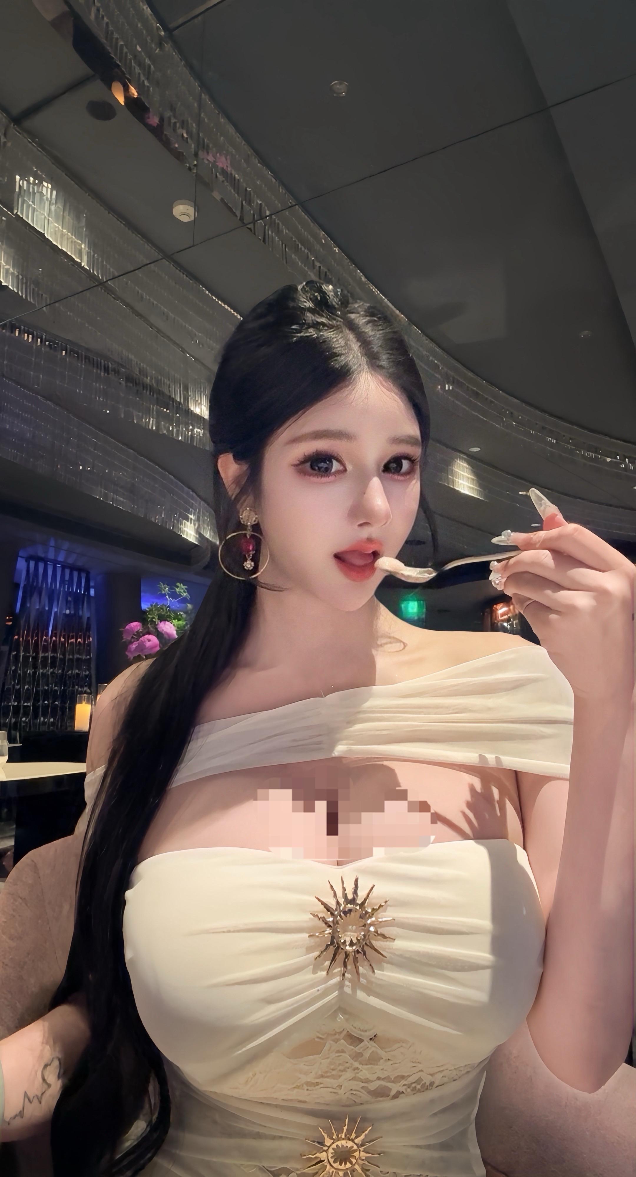 她一笑我就原谅了所有