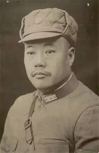 中原大战冯玉祥失败，西北军雪崩式溃散，宋哲元是如何绝处逢生的？ 1930年的中