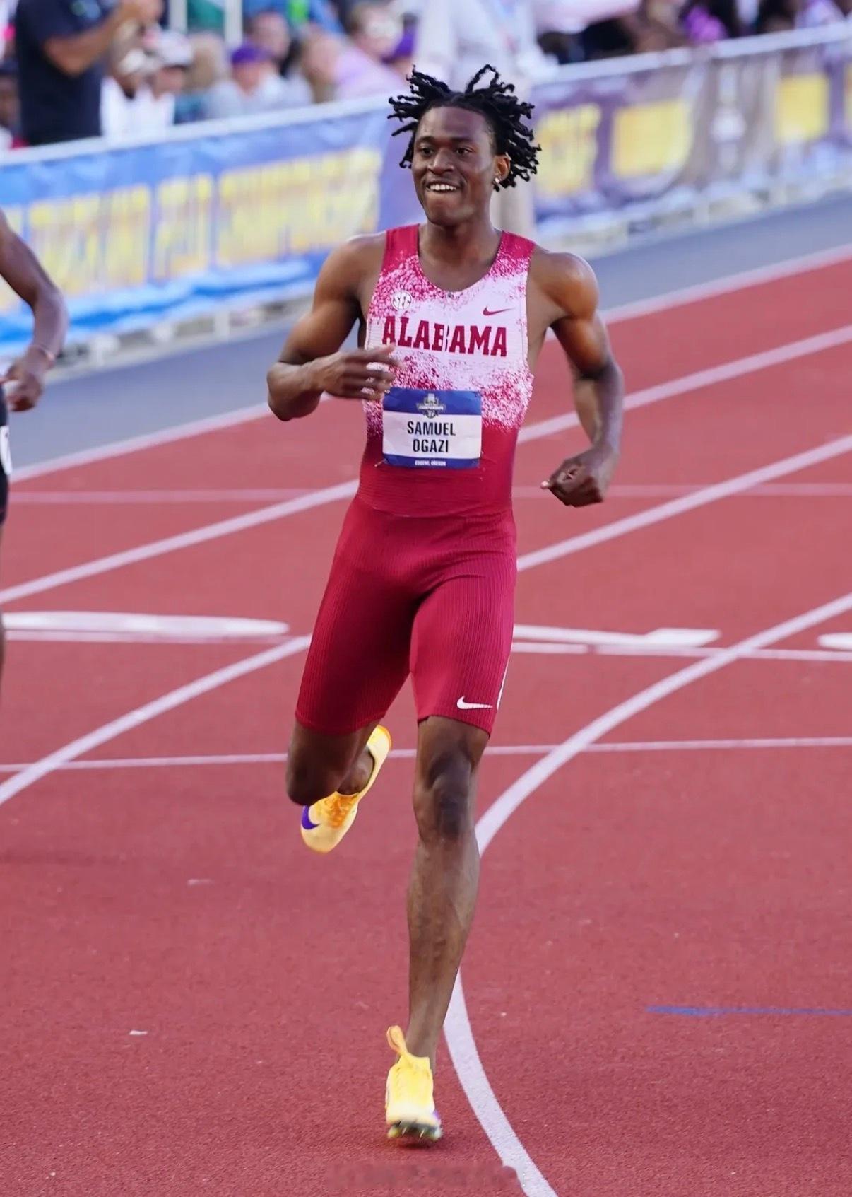 尼日利亚人杀疯了！2026NCAA田径锦标赛男子400米决赛，阿拉巴马大学的?