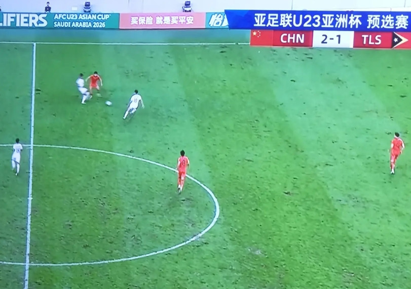“能不能让跳水队教练去训练中国足球队员？”妻子出了个主意。U-23亚洲杯，东帝